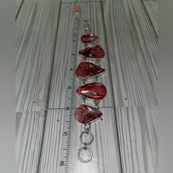 Mother Of Pearl- red Bracelet - Picture 10 of 15
